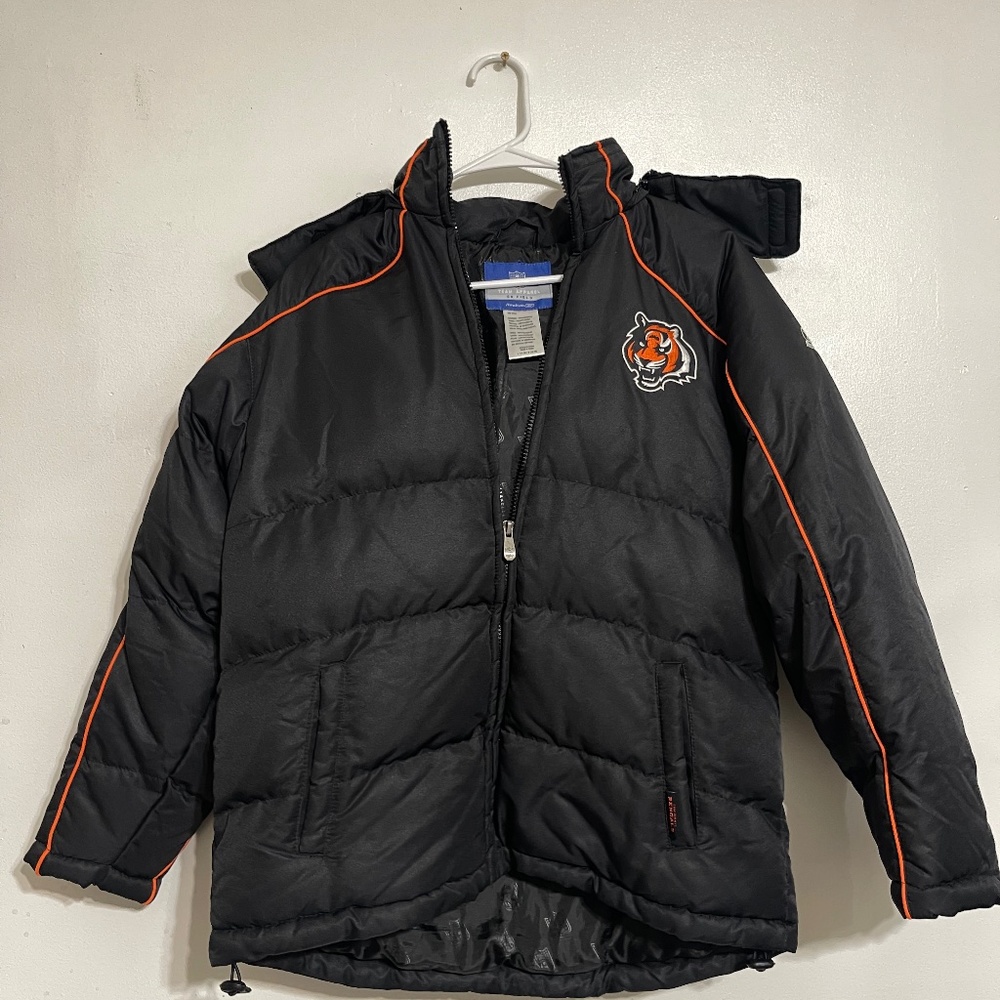NFL Cincinnati Bengals winter Jacket size 14-16 teens